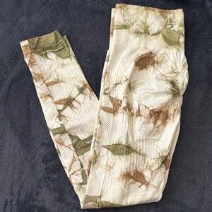 SHEIN Scrunch Leggings - S